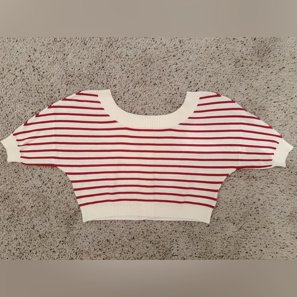 Guess Red & White Striped Knit Cropped Top XS - Picture 2 of 4
